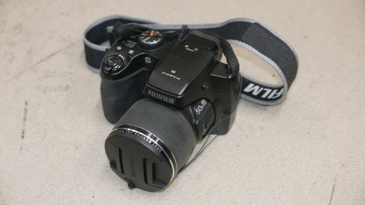 カメラ FUJIFILM FinePix S9800
