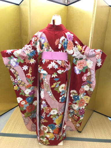 赤地 花柄 本振袖 仕立て上がり 正絹長襦袢付き 着物 新品