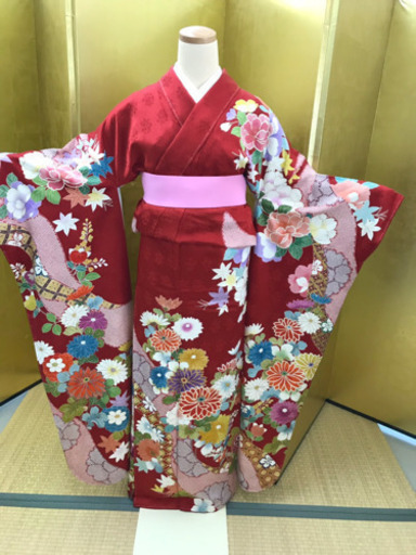 赤地 花柄 本振袖 仕立て上がり 正絹長襦袢付き 着物 新品