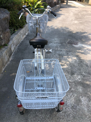 三輪アシスト付き自転車YAMAHA PAS 16インチ