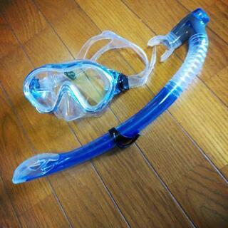子供用シュノーケルの画像