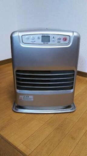 商談中！ダイニチ  ファンヒーター12畳まで用、箱付きおまけもあり
