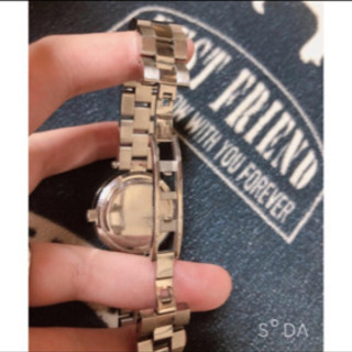 ヴィヴィアンオーブ時計の画像