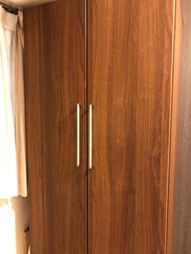 なんでも収納！たっぷりワードローブ