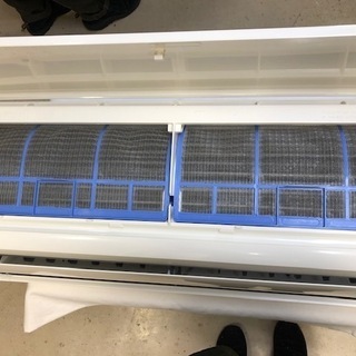 標準取付費込＞2.2kW冷暖エアコン 2017年製 三菱 MSZ-GV2216-W【安心