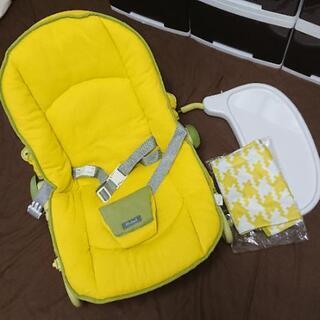 ベビー バウンサー ロッキングチェア テーブルつきの画像