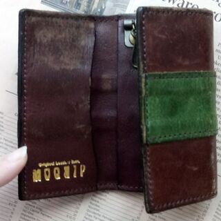moquip モキップ　3つ折り　キーケース 中古  経年の色褪せありの画像