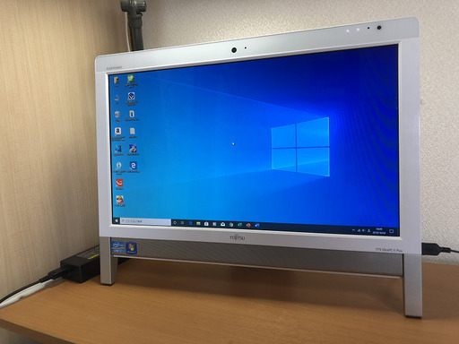 商談中につき受付けを停止いたします。Core i7　2.20GHz  8GBメモリ　HDD1TB(ほぼ新品)中古　富士通一体型パソコン　ESPRIMO FH56/GD  ホワイト