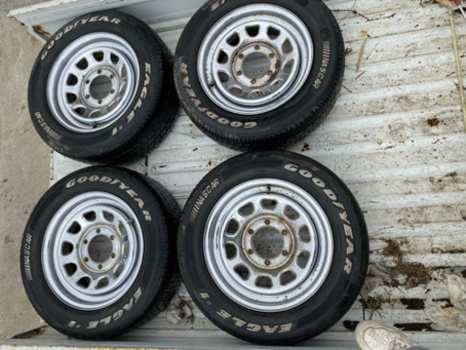 ハイエース　200系　デイトナ　6穴