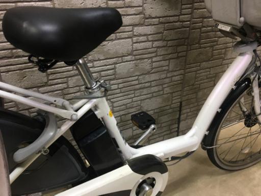 東京23区配達無料  新基準  ブリジストン アンジェリーノ  6Ah リチウム 電動自転車 中古 ■26インチ ☆