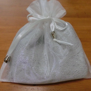 ストール　グレー　ラメ入り　結婚式等に　中古美品の画像