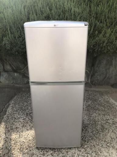 美品　2ドア冷蔵庫です　2007年製