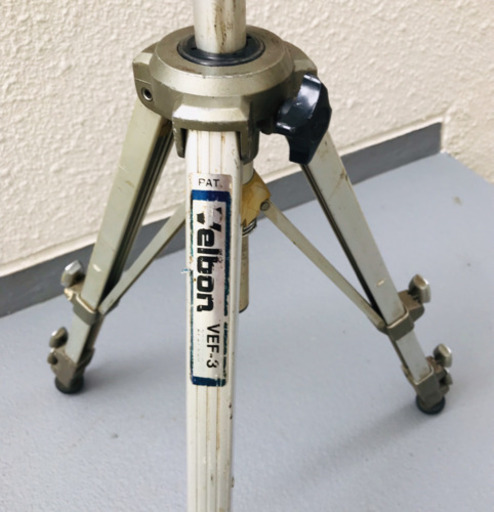 頑丈な三脚‼️Velbon (ベルボン)型番 VEF-3