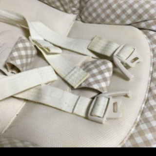 値下げ！コンビ 電動ハイローチェアの画像