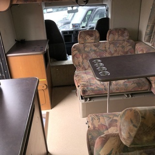 ハイエース　キャンピングカー　ディーゼル　6人乗り　鹿児島県　諸費用込み　170万円　ガス　ボイラー　シャワー　トイレ　の画像