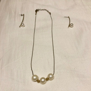 パール調ネックレス&ピアス