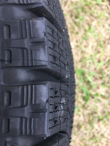 2018年製造スタッドレスタイヤ VRX 175／65R14