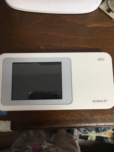 au WiMAX2+ モバイルルーター 中古品