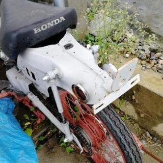  スーパーカブ72ccの画像