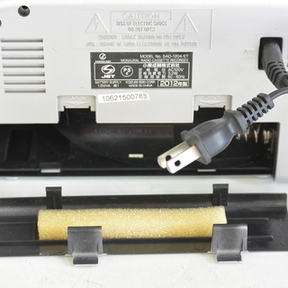 携帯に便利なコンパクトラジカセ 単一電池4本対応 ラジオ体操や防災に AM/FMラジオ カセットプレーヤー  /ラジオ①の画像