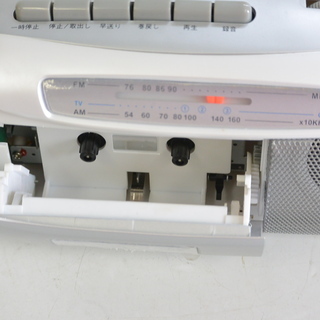 軽量コンパクト!! 携帯に便利なラジカセ 単一電池4本対応 ラジオ体操や防災に フルオートストップメカ搭載 /ラジオ②の画像