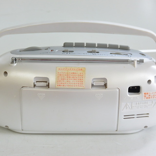 軽量コンパクト!! 携帯に便利なラジカセ 単一電池4本対応 ラジオ体操や防災に フルオートストップメカ搭載 /ラジオ②の画像