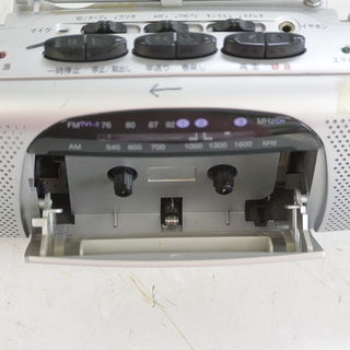軽くて携帯に便利なラジカセ 単三電池6本対応 ラジオ体操や防災に /ラジオ③の画像