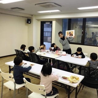 小学校受験　必要マナーを習得できる　【受験コース】　体験レッスン　説明会の画像