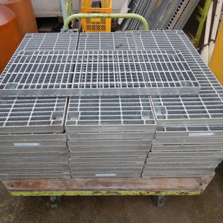 ☆新古品 ニムラ グレーチング 9930×400×40ｍｍ 駐車...