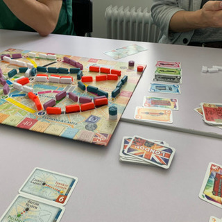 木曜恒例!!10月10日はボードゲーム部!! - 大阪市