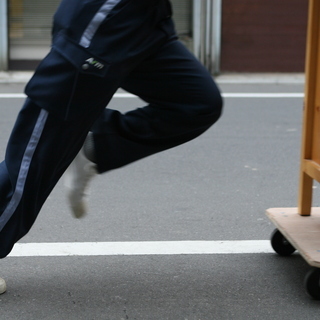 ☆便利屋　スタッフ募集☆