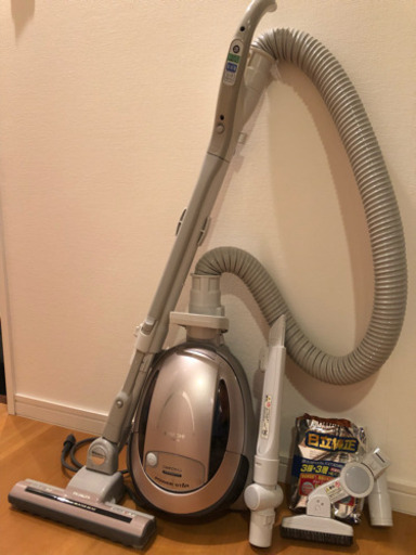 【中古品】掃除機 紙パックタイプ