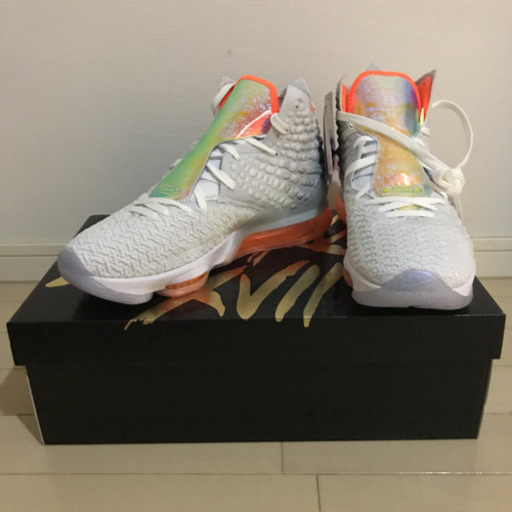【即完売品】Nike レブロン 28.5cm 新品未使用