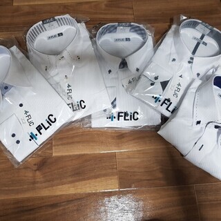 ワイシャツ5枚お安く譲ります！