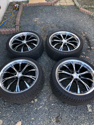 20インチ ホイール&タイヤ アルファード ヴェルファイア