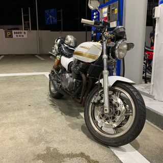 ゼファー400初期型  