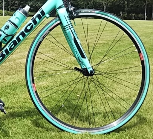 ビアンキ タイヤ 700×23C 2本(1台分)