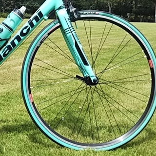 ビアンキ タイヤ 700×23C 2本(1台分)