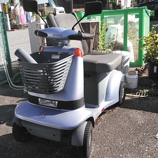 セニアカーの画像