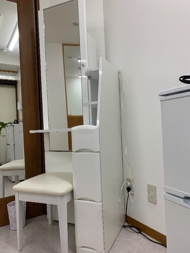 ドレッサー