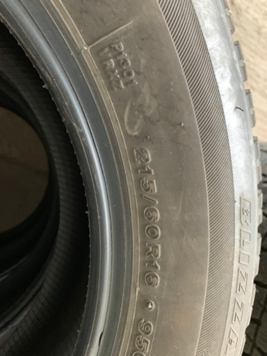 215/60r16 ブリヂストン  スタッドレス 2016年製 4本セット ①
