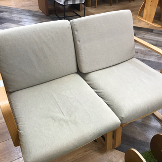 無印良品 2人掛けソファ リビングでもダイニングでもつかえる