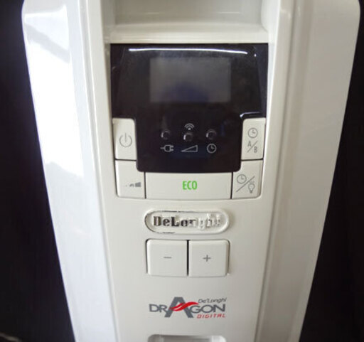 DeLonghi/デロンギ ドラゴンデジタル オイルヒーター TDD0915W 9枚フィン 保管袋付/暖房 ストーブ/札幌 アウトレットモノハウス平岸店