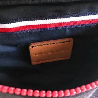 𖣔TOMMYロゴ入りウエストバッグ美品トミー可愛いボディバッグにも♡の画像