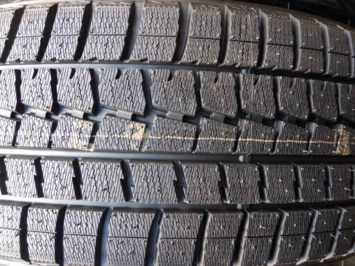 未使用品スタッドレス　225/45Ｒ17　4本　ダンロップウインターマックス