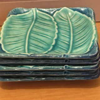 500円　昭和レトロ　葉っぱデザインの小皿　５枚セットの画像