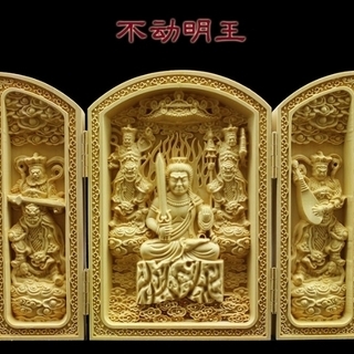 木彫り　不動明王の置物　仏像　風水　彫刻  