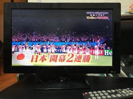 17.3型ハイビジョンLEDテレビとDVDプレイヤーのセット
