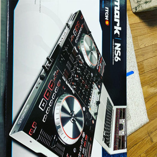 DJコントローラNUMARKほぼ新品(SERATO)の画像
