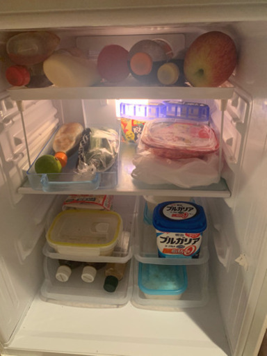 SHARP 冷蔵庫 (Refrigerator) 1人暮らし用☆
